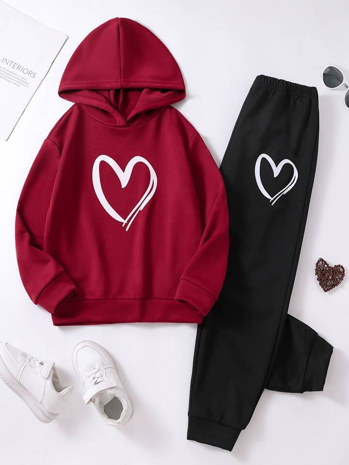 maroon Hoodie shaded heart with black flapper trouser