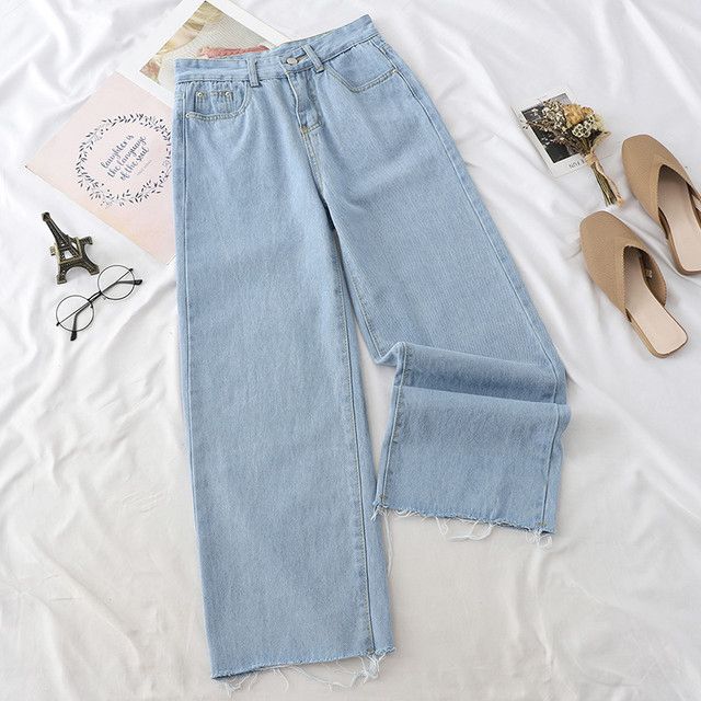 Light Washed Denim Baggy Jeans